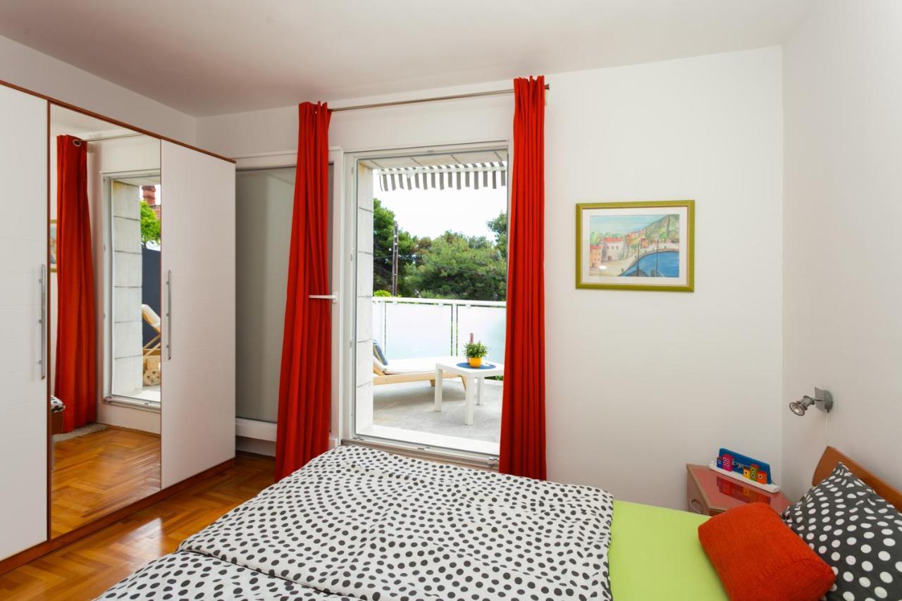 Terrace Apartment *